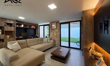 Casa en venta en Loja sector Las Zarzas