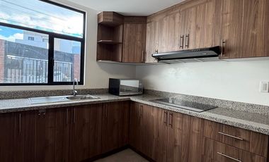 Casa en venta en Loja sector Las Zarzas
