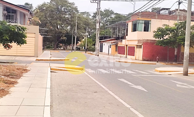 Gran Oportunidad en La Urb. Las Mercedes, Piura: Casa en Esquina Ideal para Proyecto Comercial