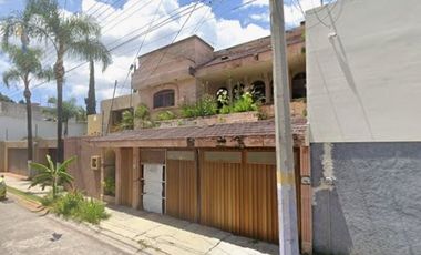 Casa en venta en los laureles michoacan