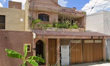Casa en venta en los laureles michoacan