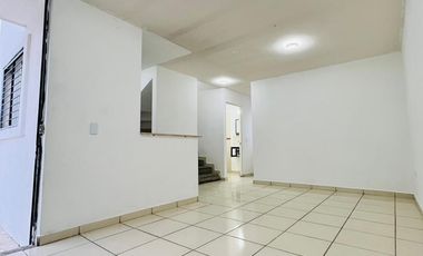 CASA EN VENTA EN TERRANOVA