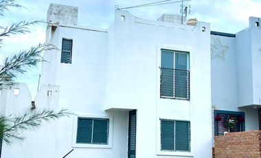 CASA EN VENTA EN TERRANOVA