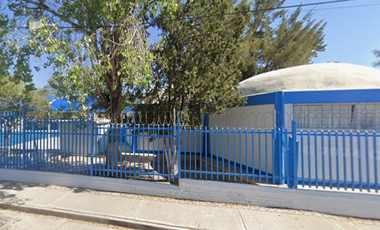 EXCELENTE CASA EN VENTA Y EN OPORTUNIDAD PARA INVERCION, NO SE ACEPTAN CREDITOS TODO EN RECURSOS PROPIOS, UBICADO EN