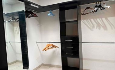 Hermosa Casa en Renta – Lomas de Gran Jardín (AMUEBLADA) 3 recámaras con baño completo, terraza, jardín, cuarto de servicio