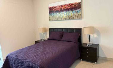 Hermosa Casa en Renta – Lomas de Gran Jardín (AMUEBLADA) 3 recámaras con baño completo, terraza, jardín, cuarto de servicio