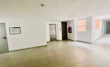 ARRIENDO APARTAMENTO EN LOS CRISTALES