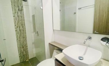 ARRIENDO APARTAMENTO EN LOS CRISTALES