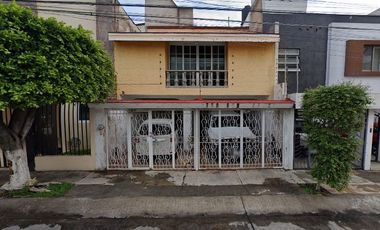 VENTA DE CASA EN JARDINES DE SAN JOSÉ, 44950 GUADALAJARA, JAL.