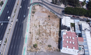TERRENO COMERCIAL EN RENTA SOBRE PASEO 5 DE FEBRERO QUERETARO