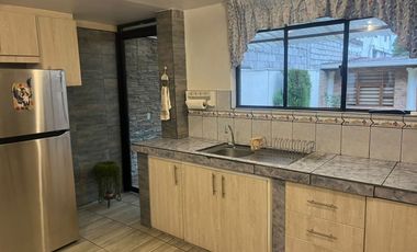 OPORTUNIDAD ÚNICA, CASA DE 3 DORMITORIOS, CALIFORNIA ALTA, NORTE DE QUITO.