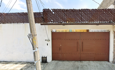 PLOMO 25, JUITEPEC, LÁZARO CÁRDENAS, MORELOS, CP. 62553.