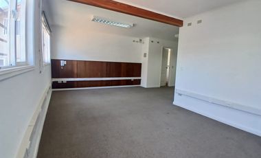 ARRIENDO CASA AMOBLADA SECTOR ORIENTE