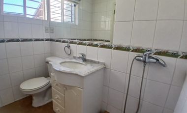 ARRIENDO CASA AMOBLADA SECTOR ORIENTE