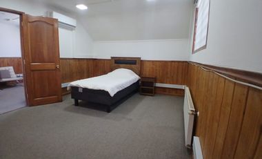 ARRIENDO CASA AMOBLADA SECTOR ORIENTE