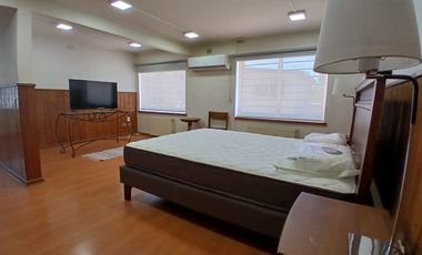 ARRIENDO CASA AMOBLADA SECTOR ORIENTE