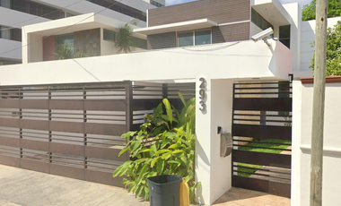 VENTA DE CASA C 40 293 MONTES DE AME CP 97115 MERIDA YUCATAN