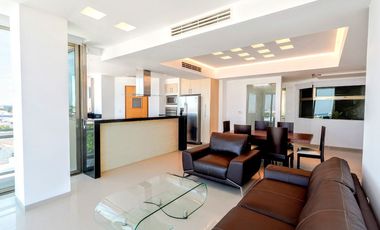 Departamento de Lujo en RENTA Totalmente Amueblado