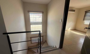 Alquiler de casa en Manta en urbanización privada