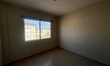 Alquiler de casa en Manta en urbanización privada