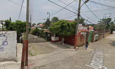 CASA EN REMATE EN AVICULTURA CUERNAVACA MORELOS