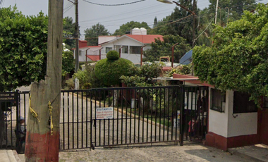 CASA EN REMATE EN AVICULTURA CUERNAVACA MORELOS