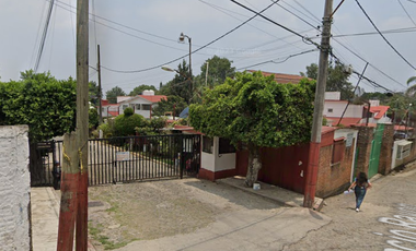 CASA EN REMATE EN AVICULTURA CUERNAVACA MORELOS