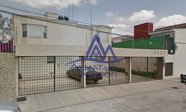 Casa con 4 Habitaciones en Venta, 172 m² Superficie de Terreno, Alameda