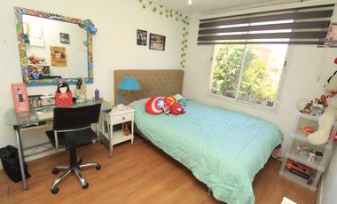 CASA EN LO MEJOR DE PEÑALOLEN A PASOS DE TODO
