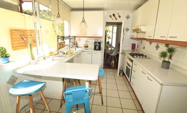 CASA EN LO MEJOR DE PEÑALOLEN A PASOS DE TODO