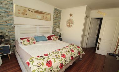 CASA EN LO MEJOR DE PEÑALOLEN A PASOS DE TODO