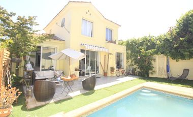 CASA EN LO MEJOR DE PEÑALOLEN A PASOS DE TODO