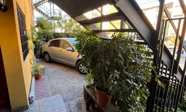 Departamento En Primer Piso Con Patio