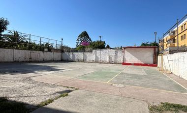 Departamento En Primer Piso Con Patio