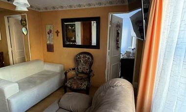 Departamento En Primer Piso Con Patio