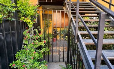 Departamento En Primer Piso Con Patio