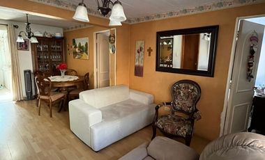 Departamento En Primer Piso Con Patio