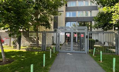 Departamento A Pasos De Metro Departamental