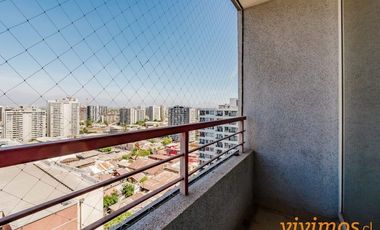 Metro Ciudad del Niño. 3 Dormitorios. Estacionamiento