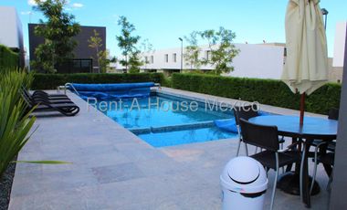 Zibatá,  Casa en Venta con Terreno Excedente y Amenidades Premium. FVR