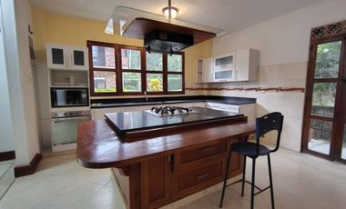 Casa en Arriendo en Las Lomitas Sabaneta Antioquia