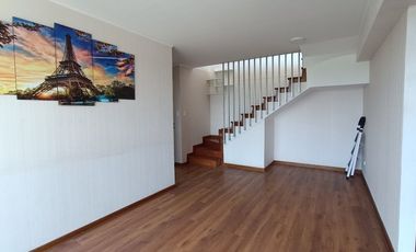 VENDO EXCELENTE DUPLEX SANTIAGO DE SURCO