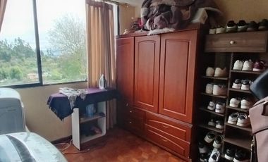 Casa 205 mtrs y Terreno 1873 mtrs Venta - Montalvo - Ambato