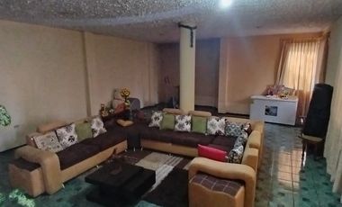 Casa 205 mtrs y Terreno 1873 mtrs Venta - Montalvo - Ambato