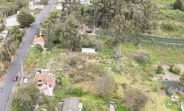 Casa 205 mtrs y Terreno 1873 mtrs Venta - Montalvo - Ambato