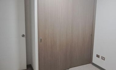 Se arrienda departamento en Fuenzalida Urrejola 490 - La Cisterna con estacionamiento