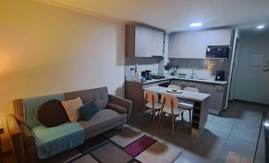 Se arrienda departamento en Fuenzalida Urrejola 490 - La Cisterna con estacionamiento