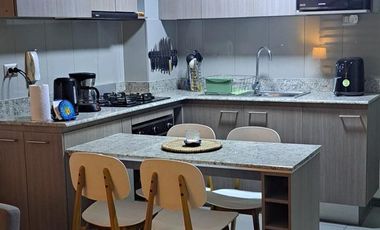 Se arrienda departamento en Fuenzalida Urrejola 490 - La Cisterna con estacionamiento