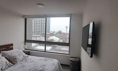 Se arrienda departamento en Fuenzalida Urrejola 490 - La Cisterna con estacionamiento