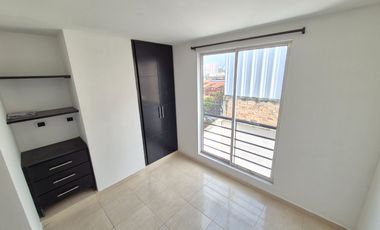 ARRIENDO APARTAESTUDIO DIAMANTE 2